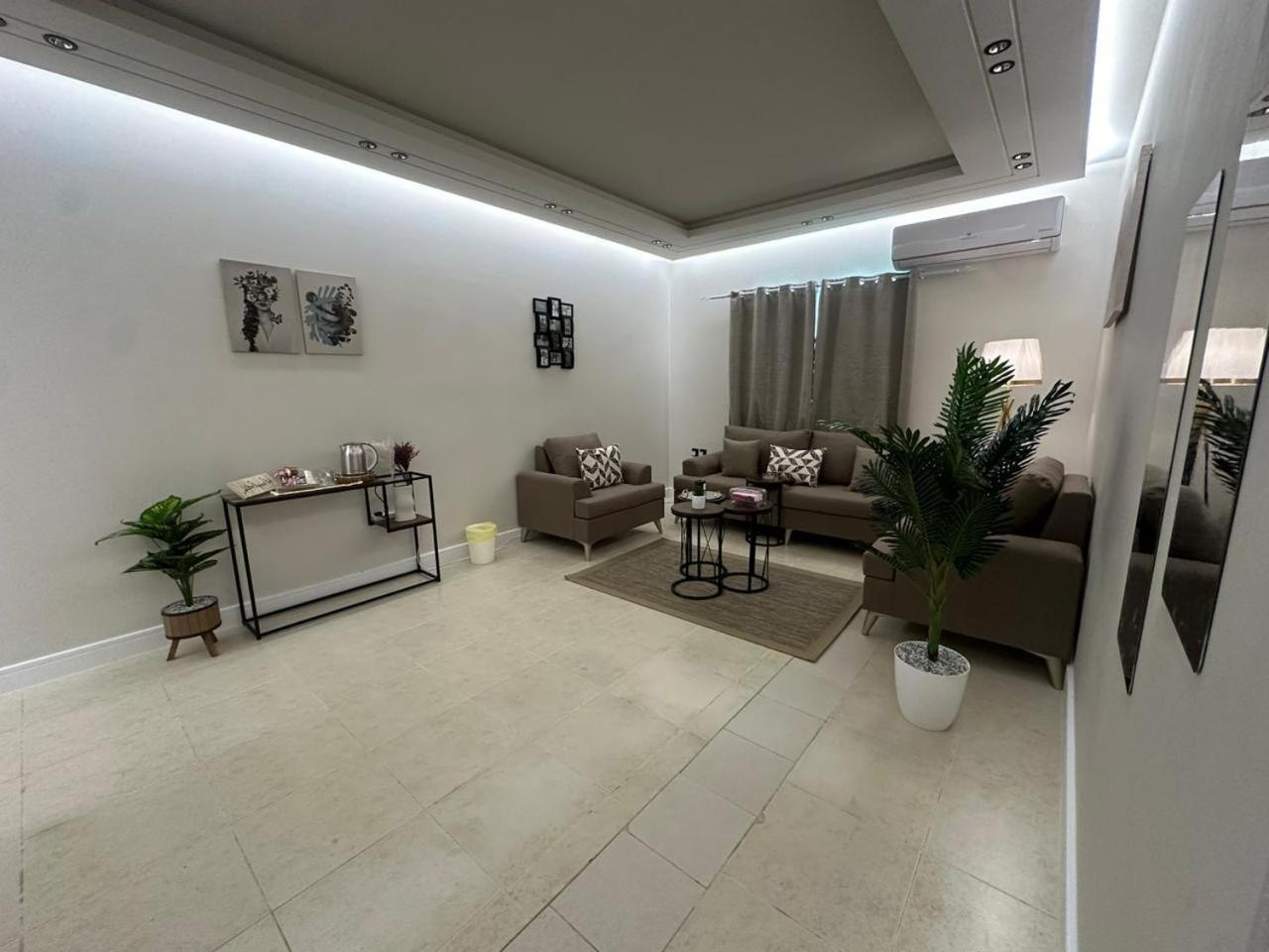 فاخرة غرفتين نوم ودخول ذاتي Apartment Riyadh